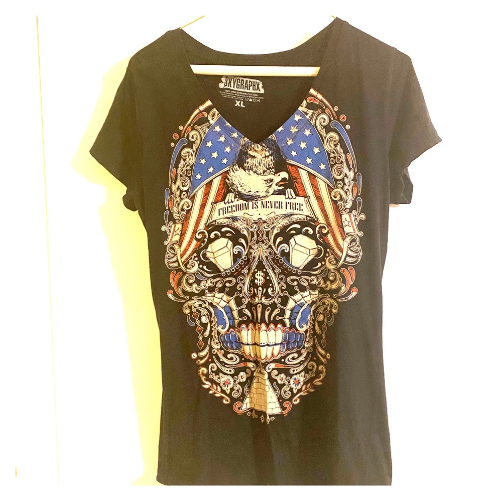 Women’s Skygraphx “Freedom is Never Free” Tee, XL
